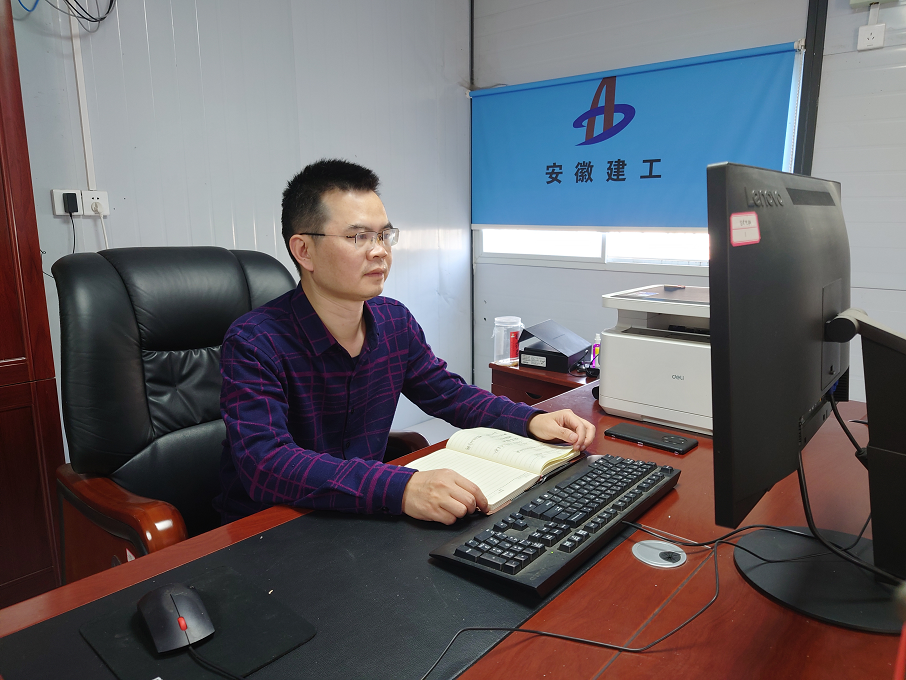 基層職工熱議黨的二十大系列報道（五） ：攻堅克難、奮勇前行，向公司交出一份份高質(zhì)量答卷！